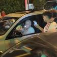 Adeptos do Real Madrid perseguem carro de Mourinho (vídeo)