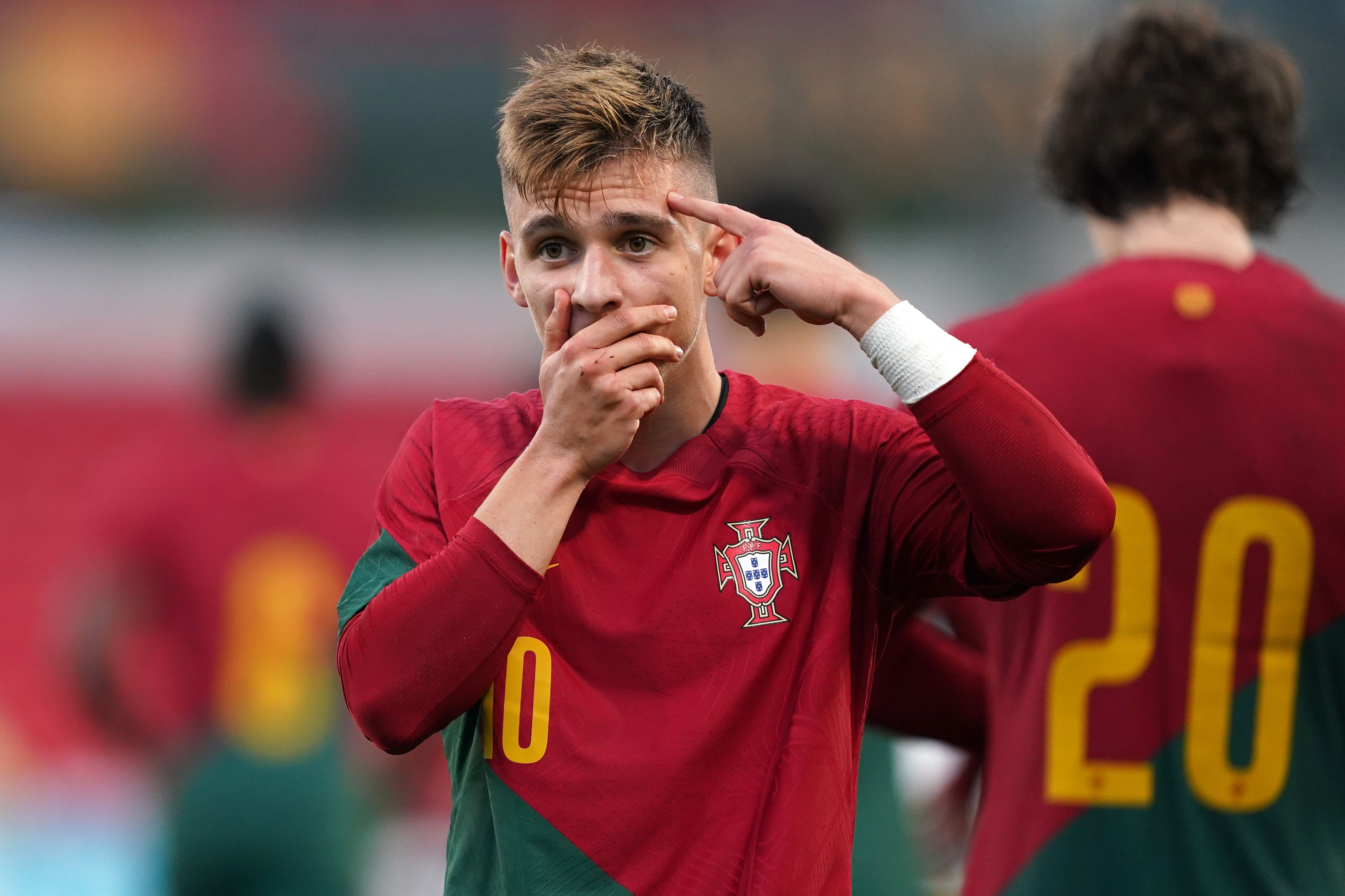 Sub-21 de Portugal goleiam de novo Bielorrússia em jogo de clara