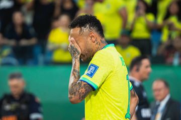 Neymar festeja anos de Romário e a sua forma física torna-se viral (vídeo)
