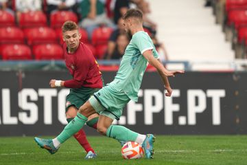 VÍDEO: maldade e golaço de Francisco Conceição no Portugal-Bielorrússia