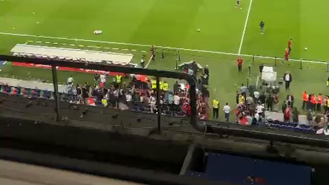 Chove torrencialmente no Dragão