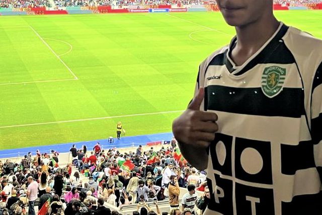 Sporting: filho de Cristiano Ronaldo veste pele de leão… no Dragão