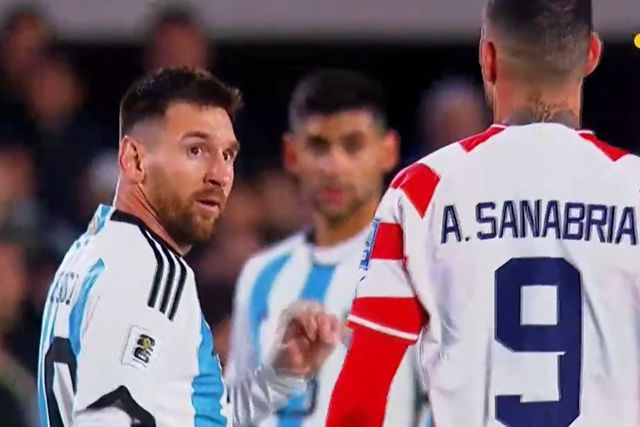 Messi após cuspidela de paraguaio que passou no Barcelona: «Não sei quem é»