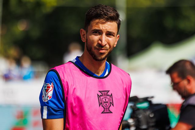 Grujic e a situação no FC Porto: «Não fico satisfeito no banco e quero que acabe o mais rápido possível»