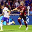 Em jogo sem vários autoexcluídos, Tedesco quer coragem, Deschamps pede espaço para Mbappé