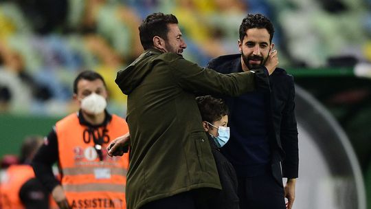 «Se Guardiola sair é normal que Viana olhe imediatamente para Amorim»