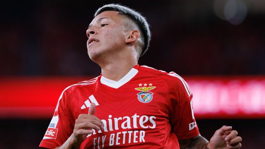 Benfica: Prestianni lesionou-se