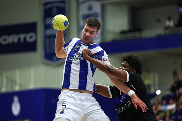 O islandês Thorsteinn Gunnarsson regressa a casa temporariamente. IMAGO