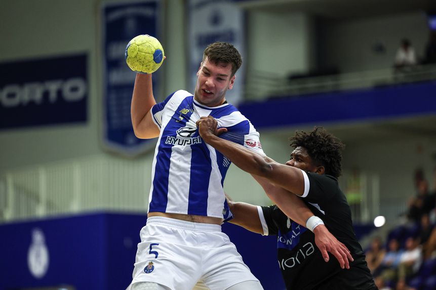 O islandês Thorsteinn Gunnarsson regressa a casa temporariamente. IMAGO