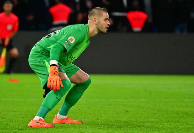 18 - Lucas Chevalier, PSG.  7 jogos, 4 a zero, 5 golos sofridos