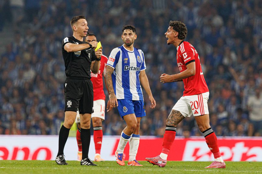 Alan Varela considera que o FC Porto teria sido um justo vencedor no clássico com o Benfica