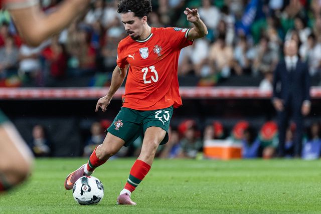 Vitinha, médio da Seleção Nacional