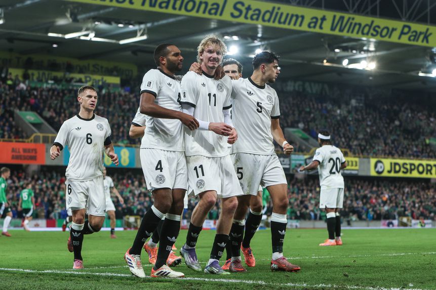 Festejos da Alemanha frente à Irlanda do Norte