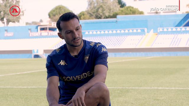 João Carvalho: «Ian Cathro é um comunicador nato»