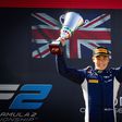 Candidato ao título na F2 vai conduzir Williams de Sainz em Austin