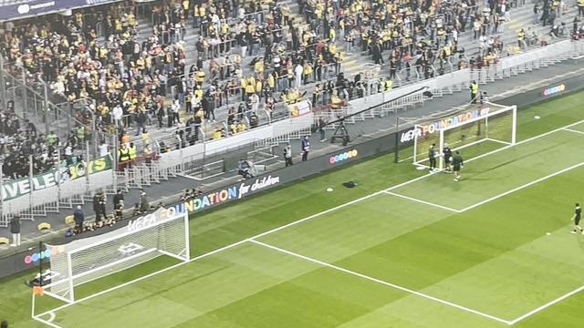 Jogadores do Sporting já aquecem em Lens