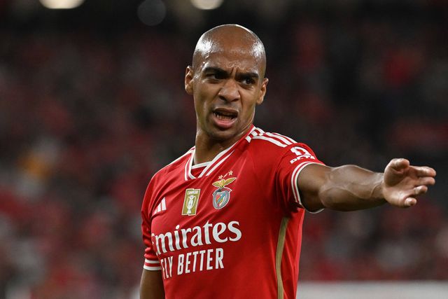 «Tomara muitos terem dado o que João Mário já deu ao Benfica»