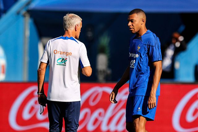Deschamps responde às críticas de Luis Enrique a Mbappé