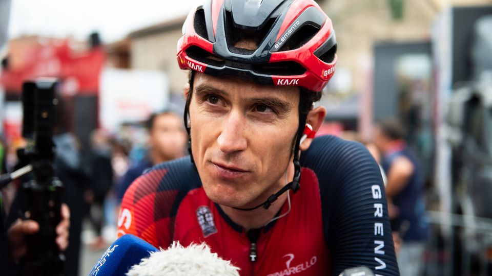 Geraint Thomas: «Creio que estive bêbado em 12 noites de 14 no último defeso»
