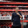Benfica reage a críticas a Roger Schmidt