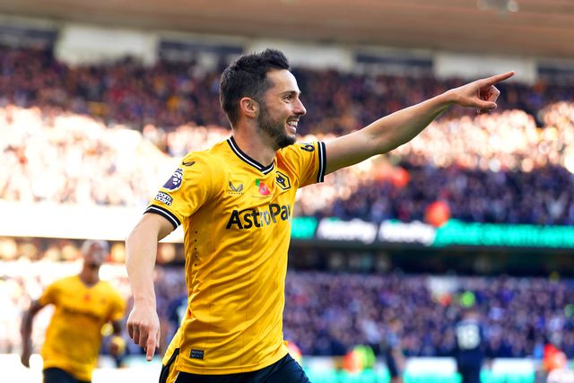 Sarabia presente na equipa da semana da Premier League