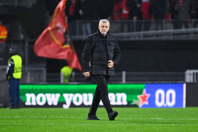 Treinador do Rennes furioso: «Cala a boca, não estás no Lyon» (vídeo)