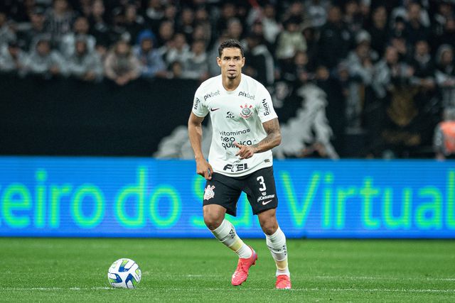 Benfica: Lucas Veríssimo decisivo no Corinthians e sem pressa de voltar