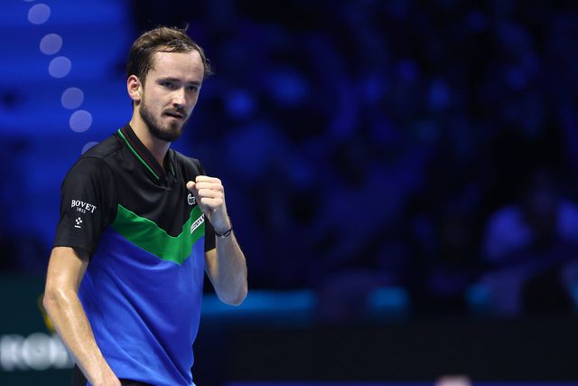 ATP Finals: Daniil Medvedev 'despacha' Andrey Rublev