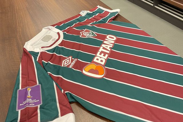 Camisola do Fluminense com mudanças para o Mundial de Clubes