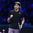 ATP Finals: Alexander Zverev bate Carlos Alcaraz