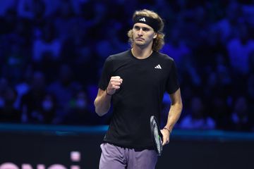 ATP Finals: Alexander Zverev bate Carlos Alcaraz