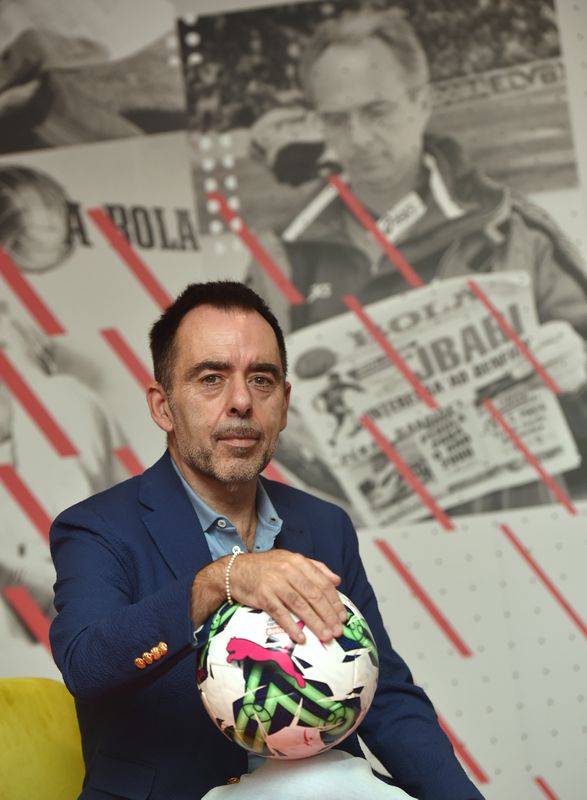 ENTREVISTA A BOLA Carlos Freitas: «Chegámos a acordo com João Pinto numa área de serviço no fim da A5»