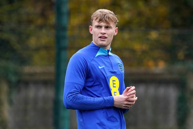 Jarrad Branthwaite é jogador do Everton e ainda não fez qualquer jogo esta temporada