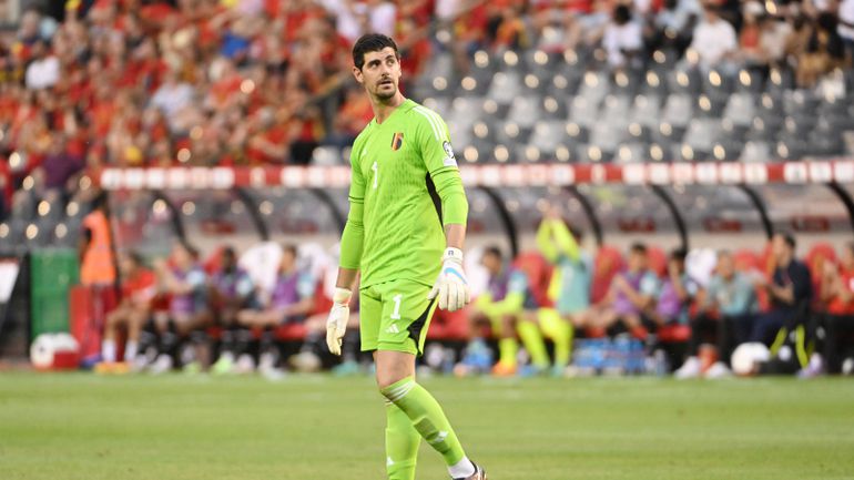 Federação belga tenta convencer Courtois a regressar à seleção