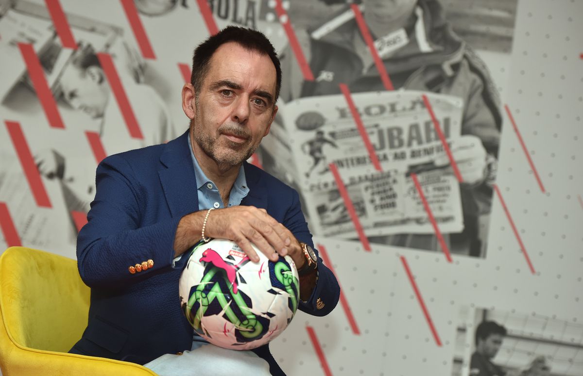 ENTREVISTA A BOLA Carlos Freitas: «Fora de campo, João Pereira é uma pessoa adorável»