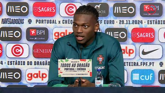 Rafael Leão responde aos críticos: «Não me abalam»