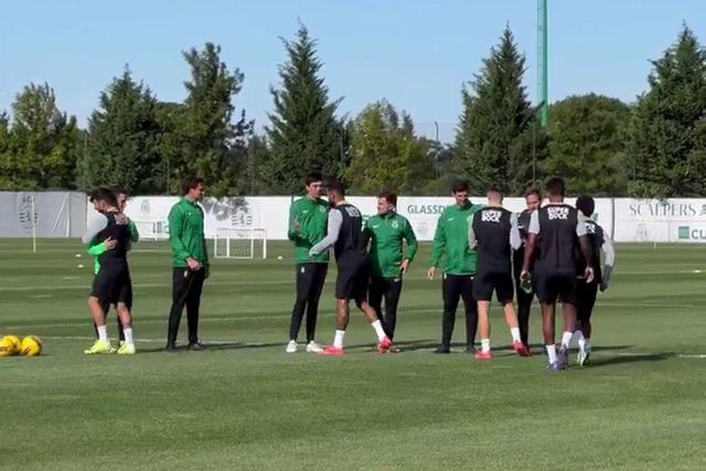 Plantel do Sporting já trabalha às ordens de João Pereira