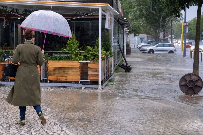 Mau tempo - Foto: RUI MINDERICO/LUSA