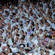 Adeptos do Real Madrid no Santiago Bernabéu