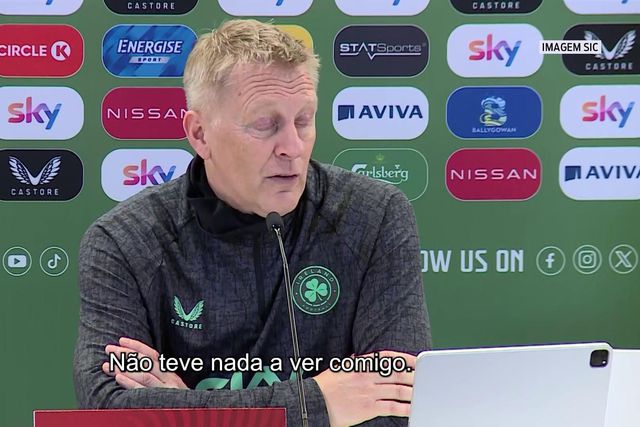 Selecionador irlandês revela o que Ronaldo lhe disse após a expulsão
