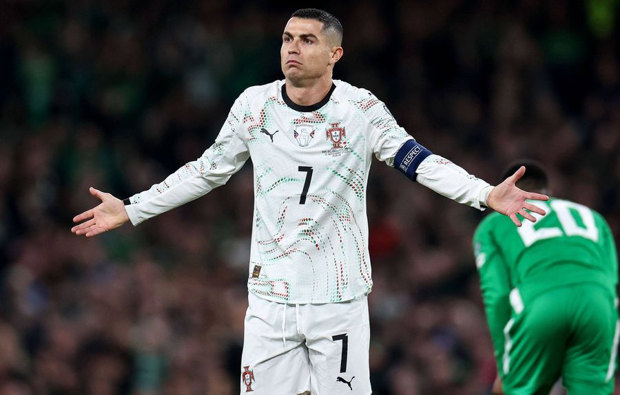 Ronaldo foi expulso frente à Irlanda (Foto: IMAGO)