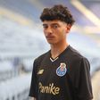 Tomás Dias assinou contrato de formação pelos dragões - Foto: FC PORTO