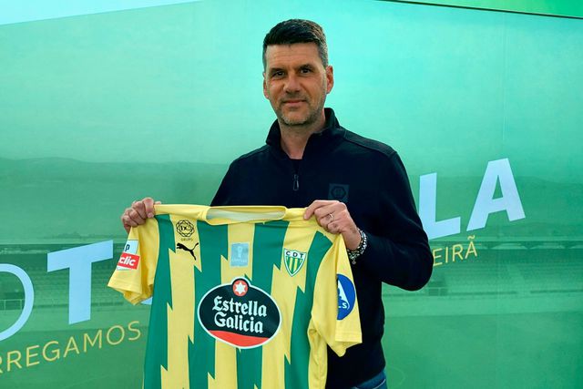 Cristiano Bacci na apresentação como novo treinador - Foto Tondela