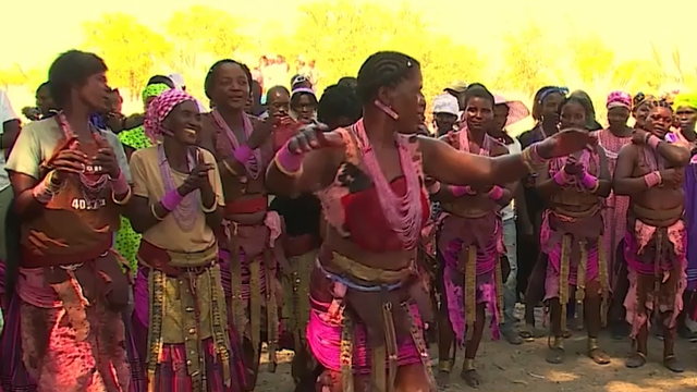 Mãe África: 50 anos de Angola em destaque