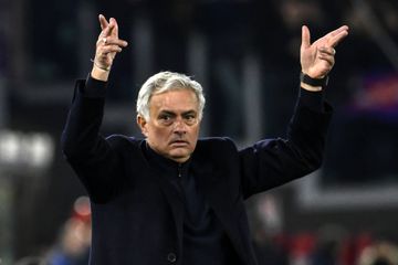 Mourinho aborda mercado e visa Manchester City: «Pagaram €80M e agora...»