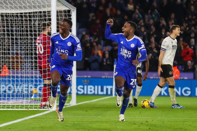 Ricardo Pereira marca na vitória do Leicester (vídeo)