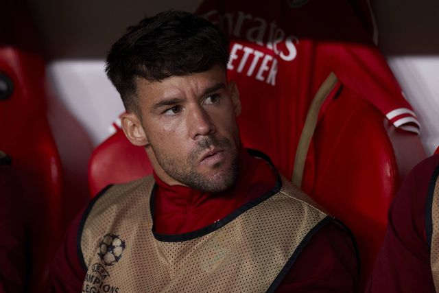 «Bernat quer continuar no Benfica»