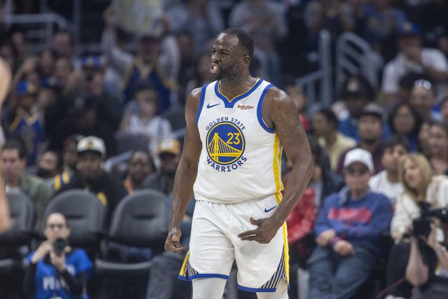NBA: Draymond Green volta a perder a cabeça (vídeo)