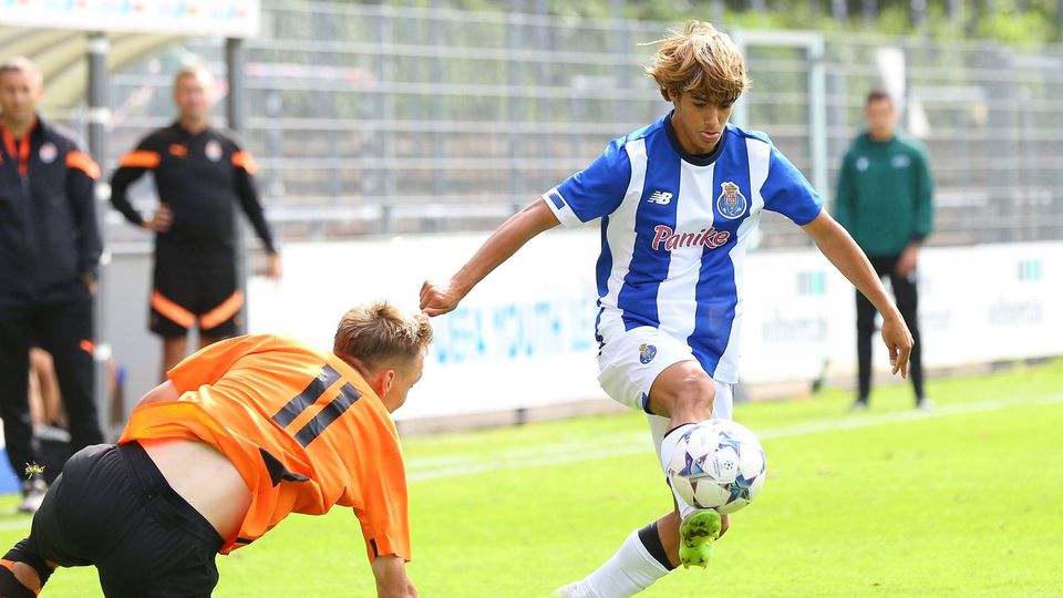 Youth League: FC Porto carimba passaporte para os oitavos de final