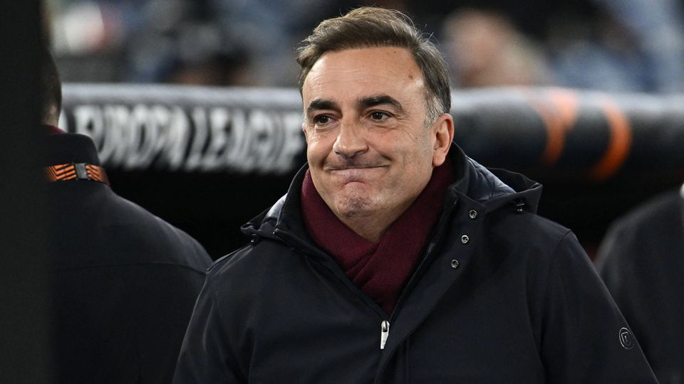 Carlos Carvalhal: «Fizemos uma primeira parte em que podíamos estar a ganhar por 3 ou 4 zero»